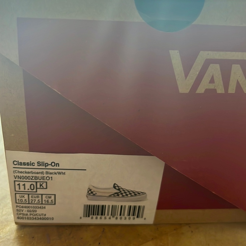 Brand new in box with tags checkerboard slip on Vans size 11k - Picture 2 of 3